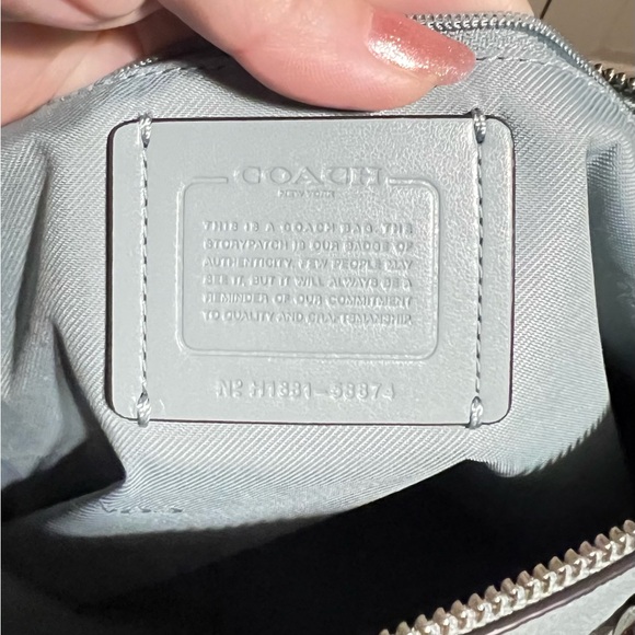 Coach Prairie Satchel - Picture 7 of 14